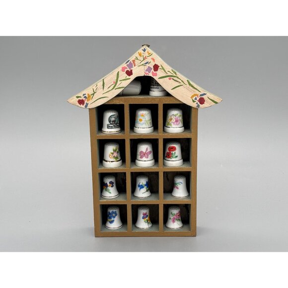 Vintage Wooden Thimble Display House With Painted Roof 14 Decorative Thimbles - Picture 1 of 8